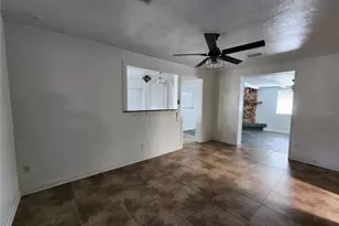 1014 NE 10th Pl, Gainesville, FL 32601 - Photo 49