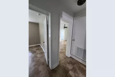 1014 NE 10th Place, Gainesville, FL 32601 - Photo 41