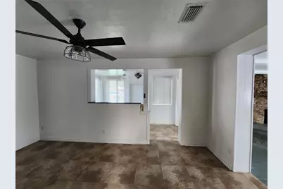 1014 NE 10th Place, Gainesville, FL 32601 - Photo 21