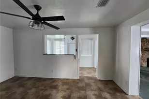 1014 NE 10th Pl, Gainesville, FL 32601 - Photo 21