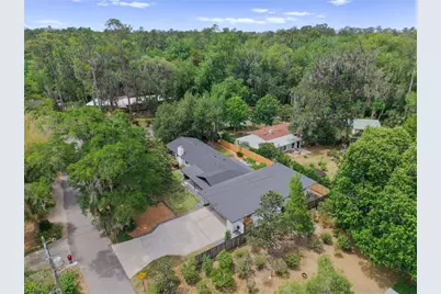 2002 NW 11th Road, Gainesville, FL 32605 - Photo 7