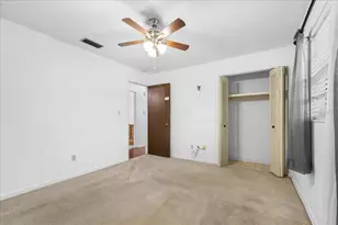 6205 NW 26th Ter, Gainesville, FL 32653 - Photo 17
