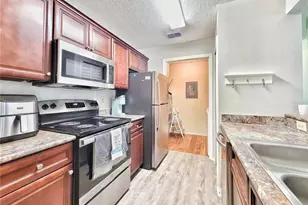 3705 SW 27th St, Gainesville, FL 32608 - Photo 13