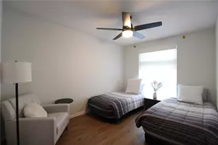 3745 SW 6th Pl, Gainesville, FL 32607 - Photo 13