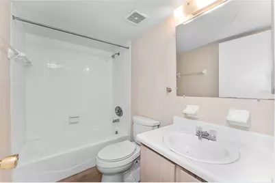 2360 SW Archer Road #607, Gainesville, FL 32608 - Photo 13