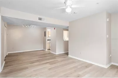 2360 SW Archer Road #607, Gainesville, FL 32608 - Photo 3