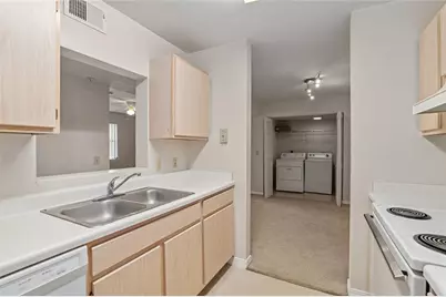 2360 SW Archer Road #607, Gainesville, FL 32608 - Photo 19