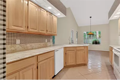 9626 SW 53rd Road, Gainesville, FL 32608 - Photo 11