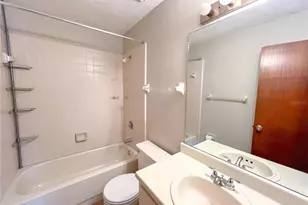 720 SW 77th Terrace, Gainesville, FL 32607 - Photo 11