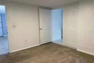 39029 Kirkland Dr, Zephyrhills, FL 33542 - Photo 9