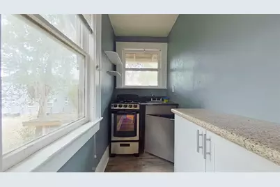 1412 NW 3rd Avenue #Upstairs, Gainesville, FL 32603 - Photo 5