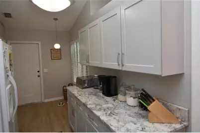 4941 SW 10th Lane, Gainesville, FL 32607 - Photo 13