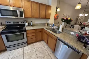2508 SW 35th Pl, Gainesville, FL 32608 - Photo 7
