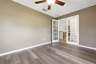 21395 NW 39th Ct, Micanopy, FL 32667 - Photo 9