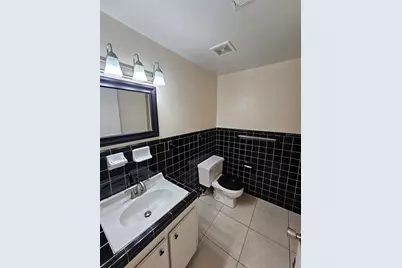 2818 SW 2nd Avenue, Gainesville, FL 32607 - Photo 39
