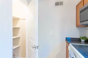 507 NW 39th Rd, Gainesville, FL 32607 - Photo 7