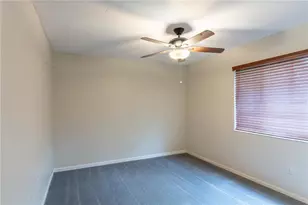 507 NW 39th Rd, Gainesville, FL 32607 - Photo 17