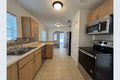 3304 NW 20th Street, Gainesville, FL 32605 - Photo 11