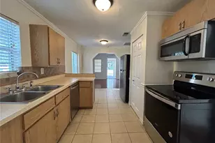 3304 NW 20th St, Gainesville, FL 32605 - Photo 11
