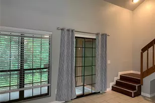 5754 SW 8th Pl, Gainesville, FL 32607 - Photo 11