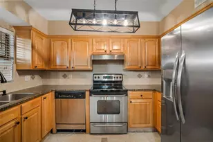 6100 Gulfport Blvd S, Gulfport, FL 33707 - Photo 9
