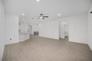 19581 SW 77th Pl, Dunnellon, FL 34432 - Photo 13