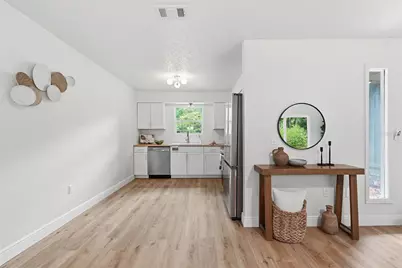 2264 NW 36th Avenue, Gainesville, FL 32605 - Photo 11