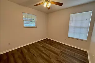 603 SW 5th St, Gainesville, FL 32601 - Photo 17