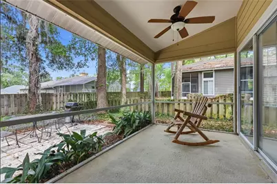 1736 NW 16th Place, Gainesville, FL 32605 - Photo 19