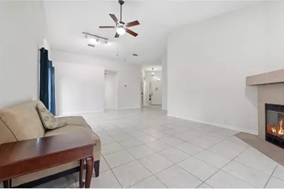 1736 NW 16th Place, Gainesville, FL 32605 - Photo 5