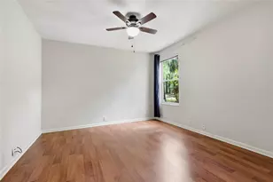 1736 NW 16th Pl, Gainesville, FL 32605 - Photo 15