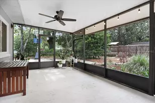 1032 NE 19th Pl, Gainesville, FL 32609 - Photo 27