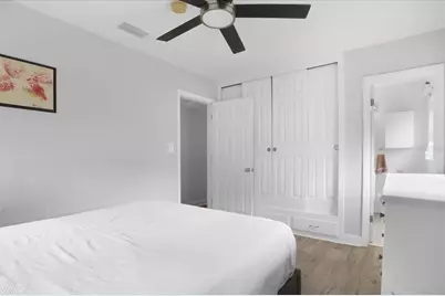 1032 NE 19th Place, Gainesville, FL 32609 - Photo 21