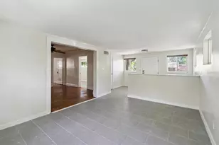 2114 NW 7th Terrace, Gainesville, FL 32609 - Photo 7