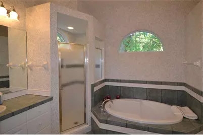 79 NW 48th Boulevard, Gainesville, FL 32607 - Photo 15