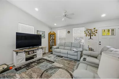 9025 SE County Road 221, Hampton, FL 32044 - Photo 15