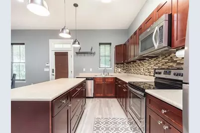 321 NW 7th Terrace, Gainesville, FL 32601 - Photo 3