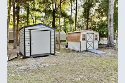 3520 NW 67th Terrace, Bell, FL 32619 - Photo 17