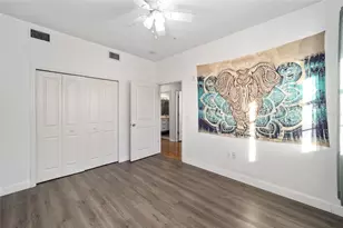 20 SW 6th St, Gainesville, FL 32601 - Photo 9