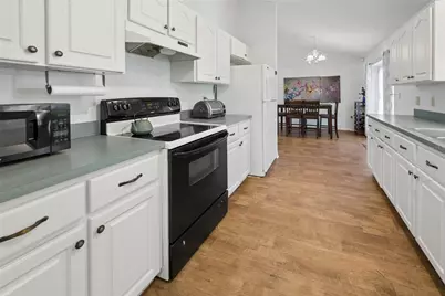 1750 SW 15th Street, Bell, FL 32619 - Photo 11