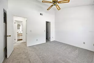 218 NW 50th Blvd, Gainesville, FL 32607 - Photo 17