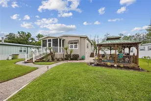 329 Paradise Cir, Satsuma, FL 32189 - Photo 33