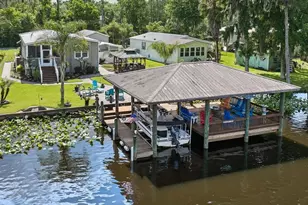 329 Paradise Cir, Satsuma, FL 32189 - Photo 1