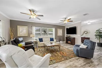 329 Paradise Circle, Satsuma, FL 32189 - Photo 7