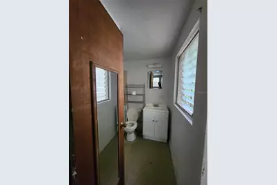 1958 NW 4 Street #B, Gainesville, FL 32609 - Photo 11