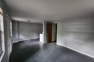 1958 NW 4th St, Gainesville, FL 32609 - Photo 5