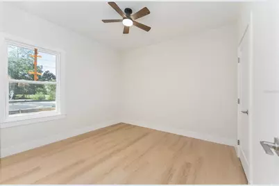 925 NE 17th Drive, Gainesville, FL 32641 - Photo 25
