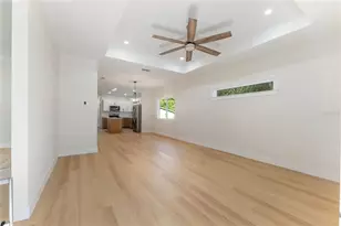 925 NE 17th Dr, Gainesville, FL 32641 - Photo 5