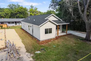 925 NE 17th Dr, Gainesville, FL 32641 - Photo 29