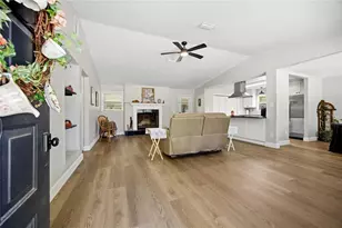 926 Woodlawn St, Starke, FL 32091 - Photo 5